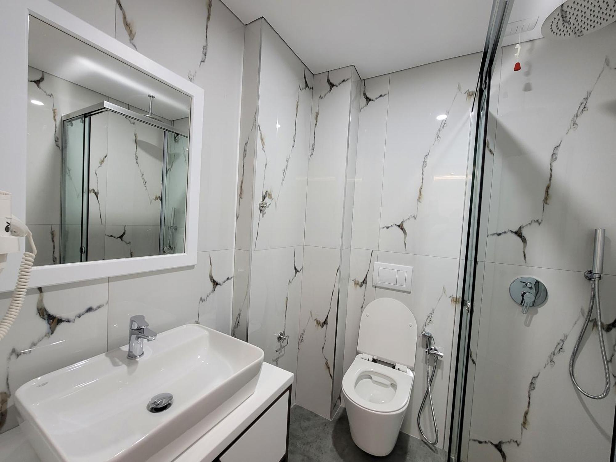 Prestige Hotel Ksamil Dış mekan fotoğraf