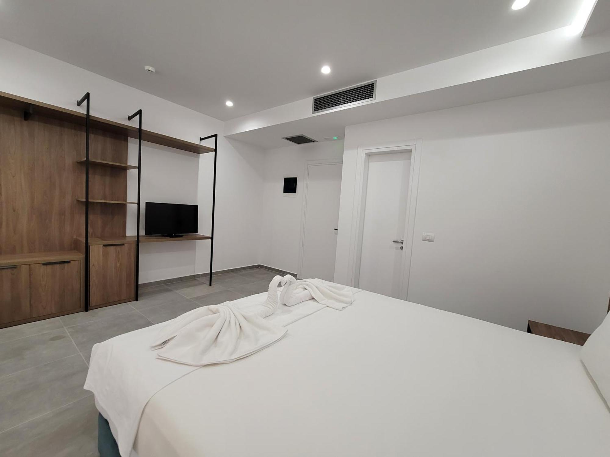 Prestige Hotel Ksamil Dış mekan fotoğraf