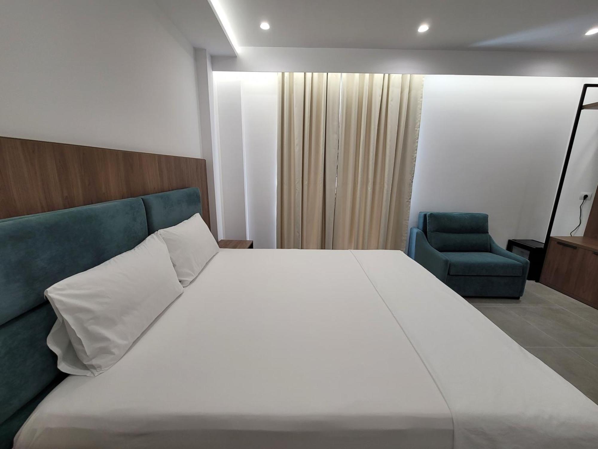 Prestige Hotel Ksamil Dış mekan fotoğraf
